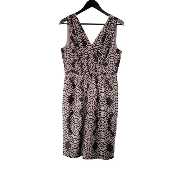 Banana Republic‎ Grey Snake Skin 100% Silk Pleated Faux Crossover Dress - Picture 2 of 10